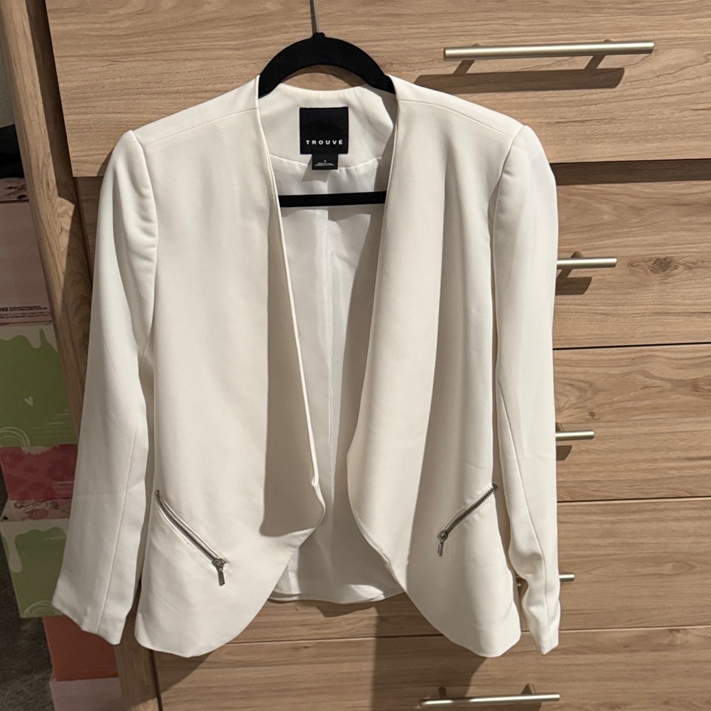 Theory Women's Cream Blazer with Zipper Accents